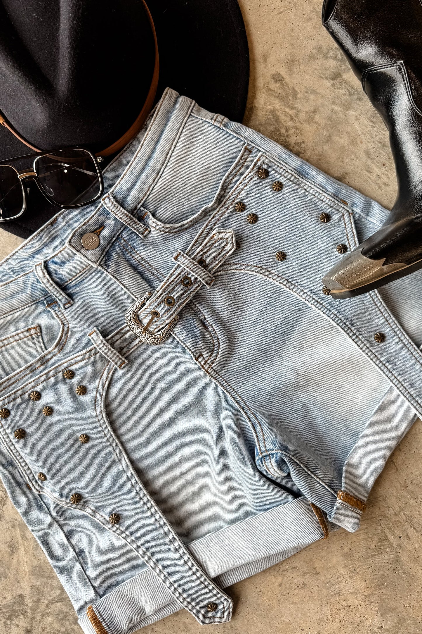 FESTIVAL NIGHTS BUCKLE SHORTS