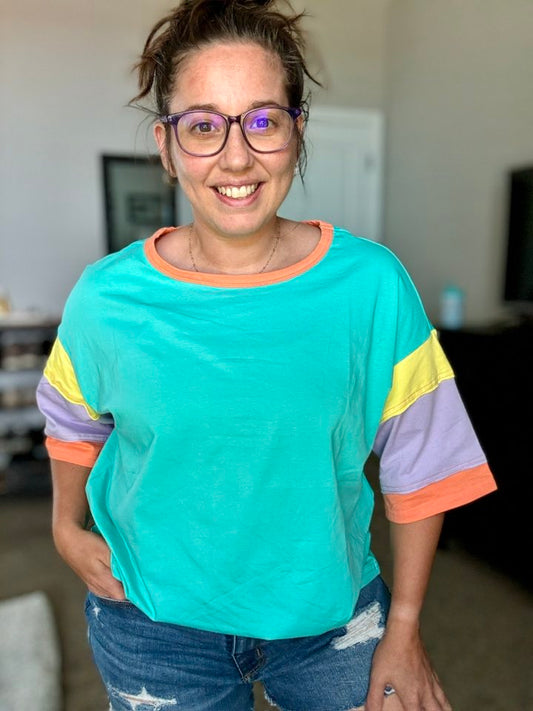 COLOR BLOCK TEE